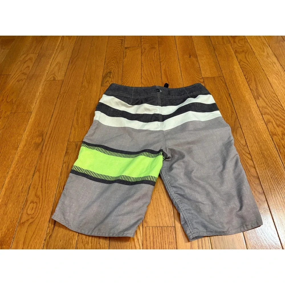 O'Neill Boys Board Shorts Grey Neon Green Striped Swim Trunks Cargo Pocket Sz 30